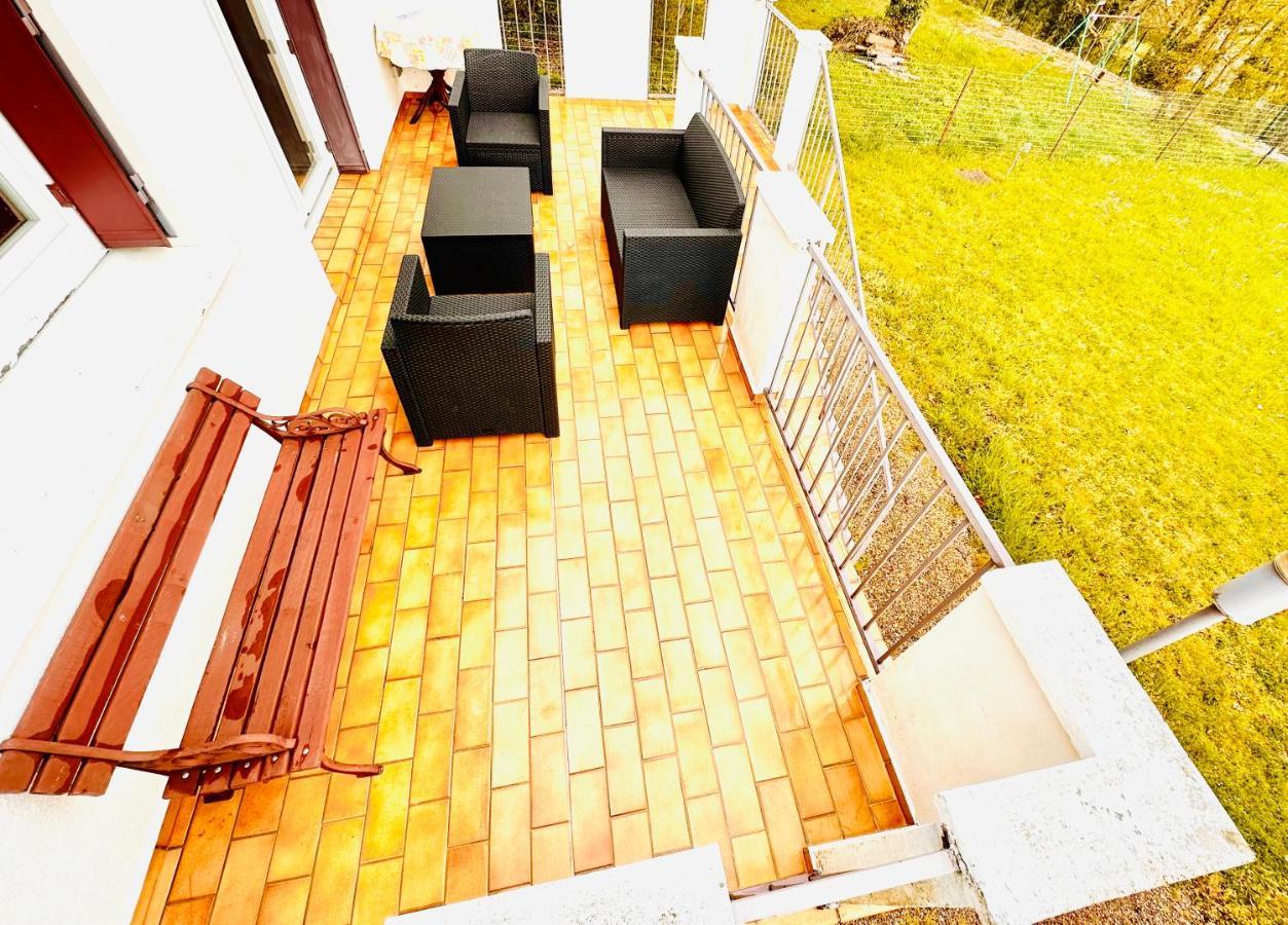Agreable Maison Avec Jardin A Joinville Exterior foto